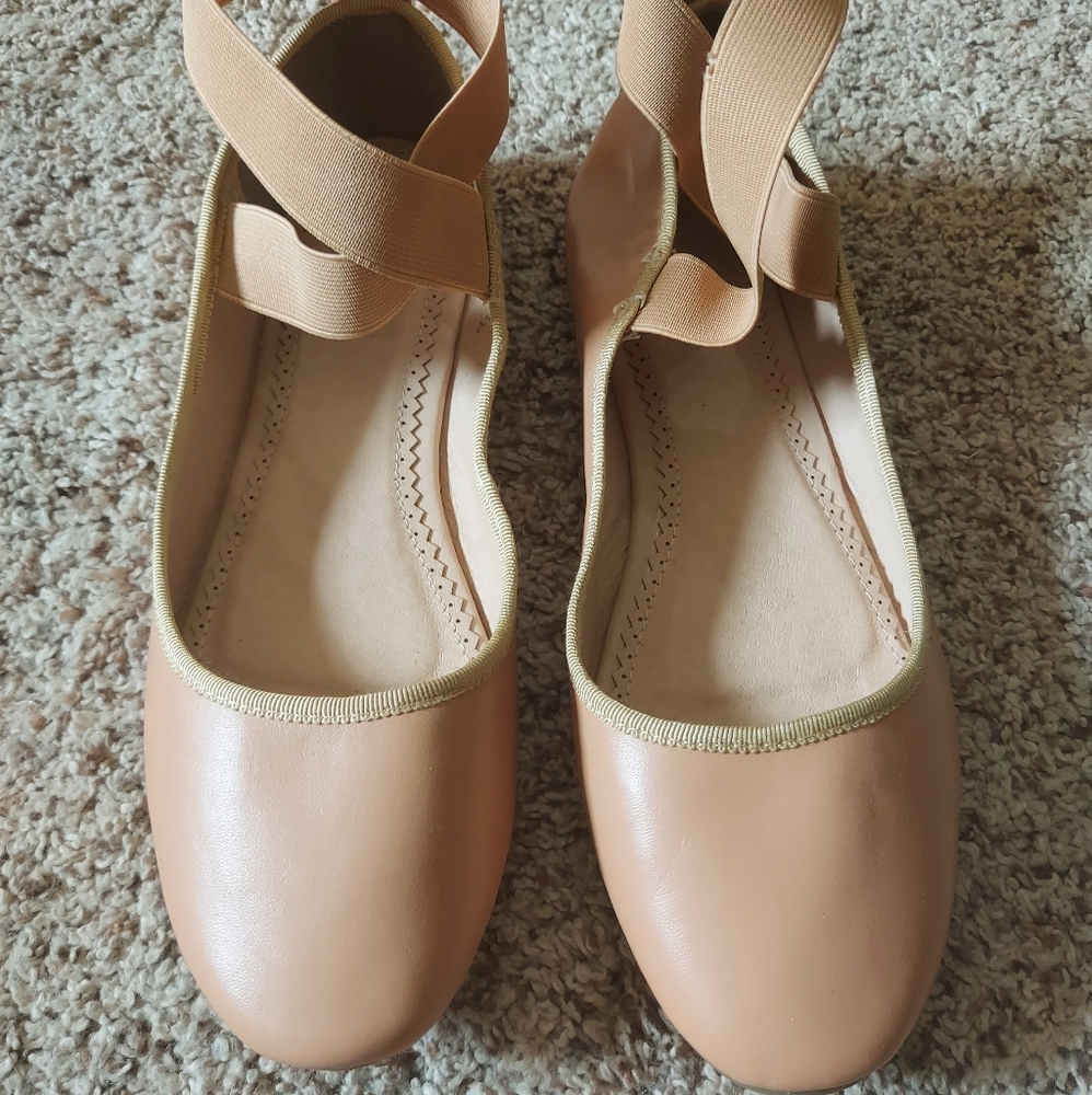 Urban Outfitters Nude Ballet Flats